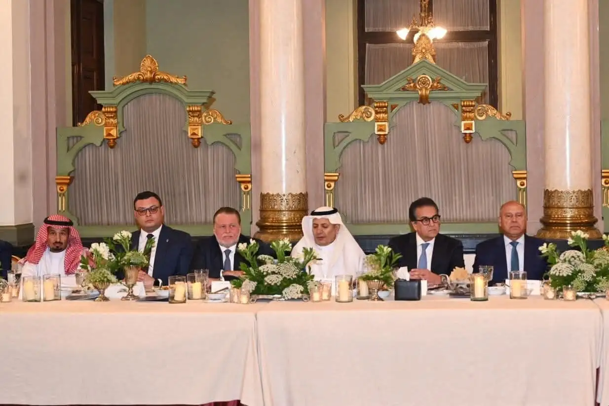 'وزير الإسكان' يُشارك في جلسة حوارية لوفد الغرف التجارية 'السعودية' ومجلس الأعمال السعودي المصري