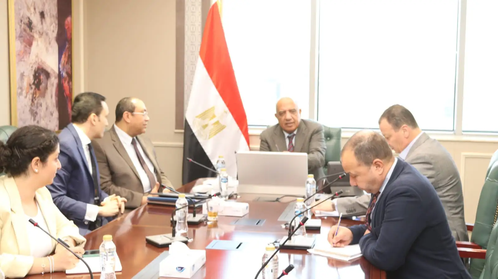 ''وزير الكهرباء'' يبحث مع مسئولي شركة سكاتك النرويجية سبل دعم وتعزيز التعاون فى مجالات الطاقة المتجددة والتوسع فى أنظمة تخزين الطاقة وتوطين صناعة البطاريات