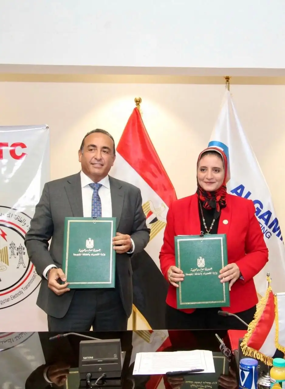 ''نقل الكهرباء'' توقع عقداً مع ''الجمال للمقاولات'' لإنشاء 4 خطوط ربط لعدد من محطات المحولات لتعزيز استقرار الشبكة القومية 